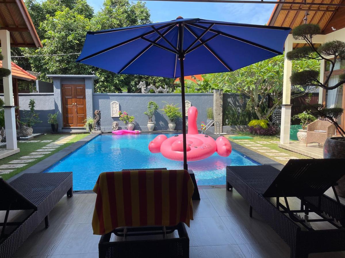 Mias Jungle House Hotell Lovina Eksteriør bilde